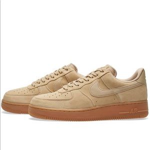 Nike Air Force 1 LV8 - Mushroom
